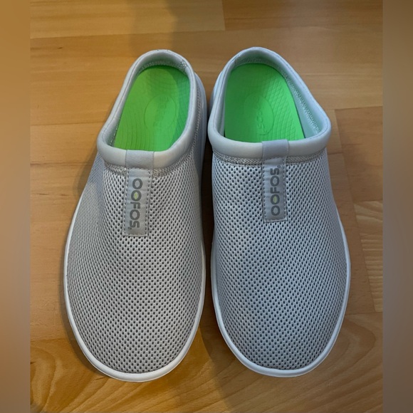 OOFOS Women’s Oocoozie Sport Mule Gray Sz. US9/EU40 - Picture 3 of 12